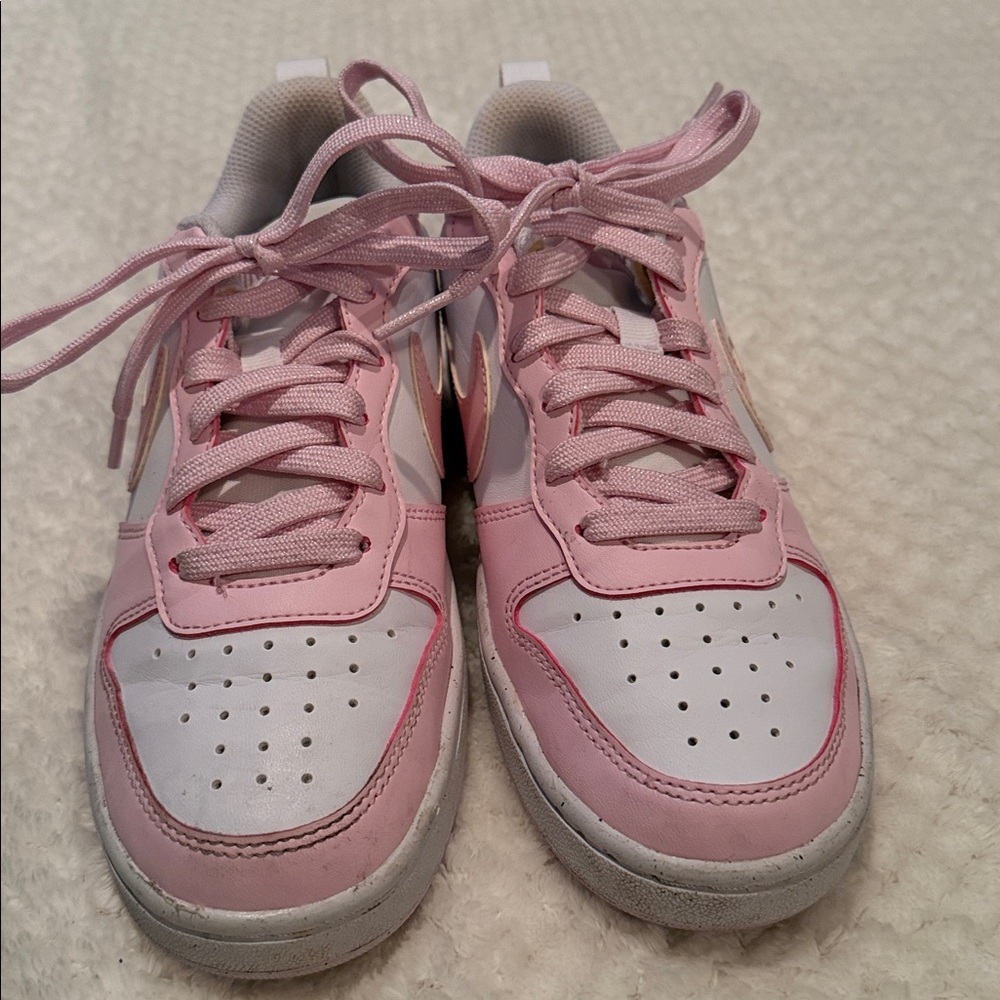 Nike Pink and White Sneakers - 4Y or 6 women’s - Picture 6 of 8